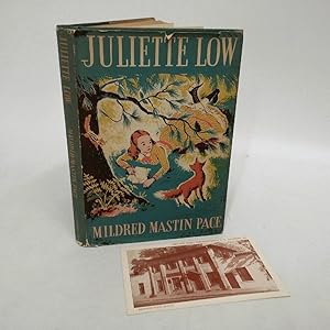 Seller image for Juliette Low~Girl Scouts~Mildred Pace Jane Castle 1947 1st ed "A" illus HCDJ for sale by Queen City Books