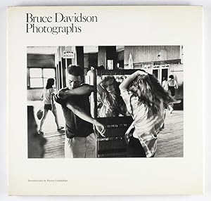 Bruce Davidson Photographs. Introduction by Henry Geldzahler.