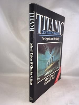 Image du vendeur pour Titanic: Destination Disaster mis en vente par Great Expectations Rare Books