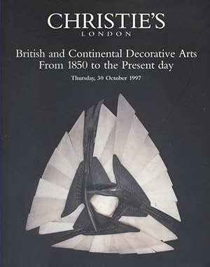 Catalogue de vente chez Christie's. British and continental decorative arts from 1850 to the pres...