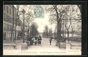 Carte postale Saint-Cloud, La Grille d`Honneur et l`Avenue du Palais