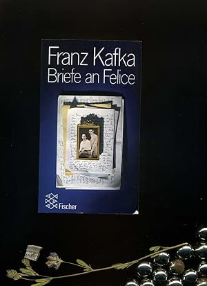 Bild des Verkufers fr Briefe an Felice: und andere Korrespondenz aus der Verlobungszeit. Herausgegeben von Erich Heller und Jrgen Born. Mit einer Einleitung von Erich Heller. Taschenbuchausgabe. . zum Verkauf von Umbras Kuriosittenkabinett