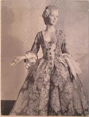 Seller image for Elegances du XVIII Siecle Costumes Francais 1730-1794 for sale by Mare Booksellers ABAA, IOBA