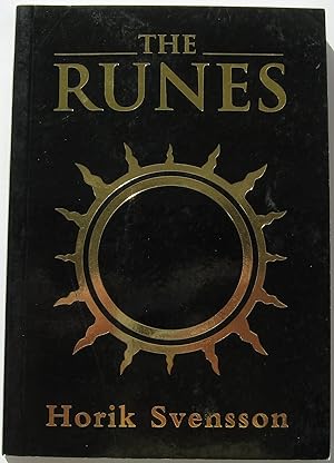 Bild des Verkufers fr THE RUNES - Divine the future with this ancient Norse oracle zum Verkauf von JBK Books