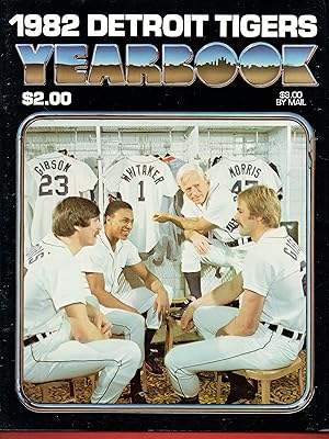 Bild des Verkufers fr 1982 Detroit Tigers Official Yearbook Gibson-Whitaker-Morris-Anderson Cover zum Verkauf von Warren Hahn