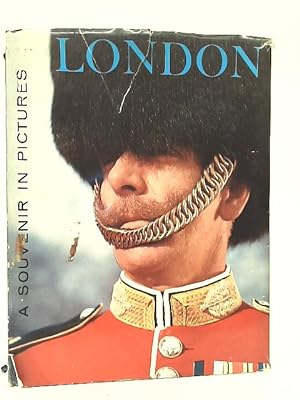 Bild des Verkufers fr London: A Souvenir in Pictures zum Verkauf von World of Rare Books