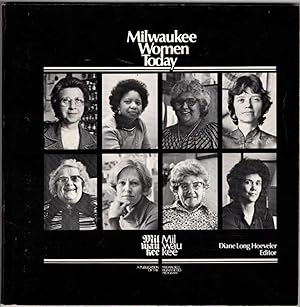 Imagen del vendedor de Milwaukee Women Today a la venta por Recycled Books & Music