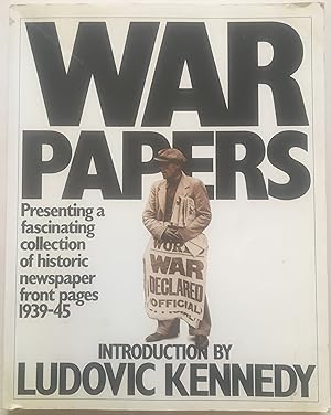 Immagine del venditore per War Papers venduto da Bookenastics