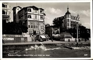 Seller image for Ansichtskarte / Postkarte Sassnitz auf der Insel Rgen, Strandhotel, Hotel am Meer for sale by akpool GmbH