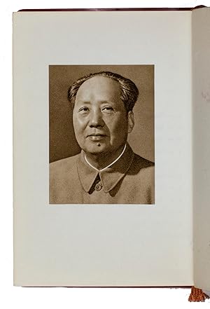 Seller image for [Little Red Book]. Muqtatafat min 'aqwal alrayiys Maw Tsi Tungh [= Quotations from Chairman Mao Tse-tung]. for sale by Antiquariat INLIBRIS Gilhofer Nfg. GmbH