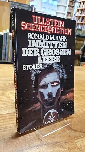 Imagen del vendedor de Inmitten der grossen Leere - [Stories], a la venta por Antiquariat Orban & Streu GbR