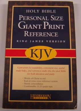 Personal Size Giant Print Reference Bible, King James Version