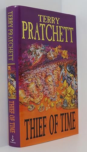 Image du vendeur pour Thief of Time (Discworld Novel 26) mis en vente par Durdles Books (IOBA) (PBFA)