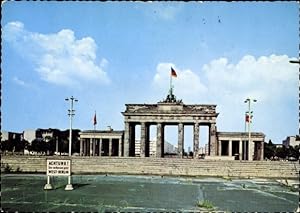 Ansichtskarte / Postkarte Berlin Tiergarten, Berliner Mauer, Brandenburger Tor