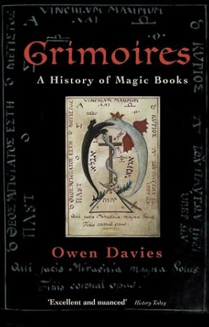 Imagen del vendedor de Grimoires: A History of Magic Books by Davies, Owen [Paperback ] a la venta por booksXpress