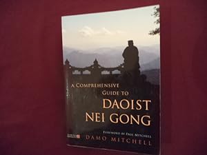 Imagen del vendedor de A Comprehensive Guide to Daoist Nei Gong. a la venta por BookMine