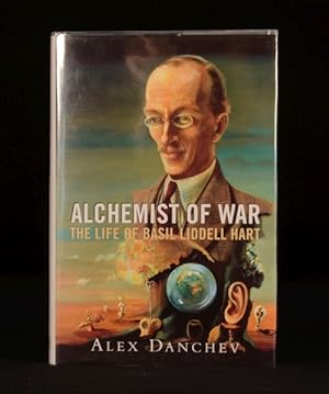 Bild des Verkufers fr Alchemist of War: The Life of Basil Liddell Hart zum Verkauf von Rooke Books PBFA