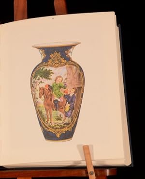 Image du vendeur pour Coloured Worcester Porcelain of the First Period (1751 - 1783) mis en vente par Rooke Books PBFA