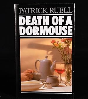 Immagine del venditore per Death of a Dormouse venduto da Rooke Books PBFA