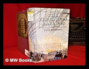 Imagen del vendedor de The Victorian railway a la venta por MW Books