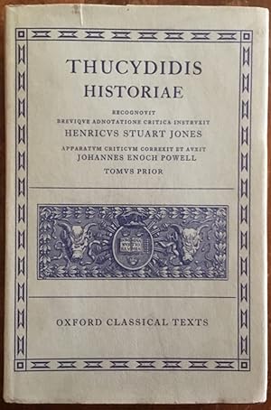Historiae recognovit brevique adnotatione critica instruxit Henricus Stuart Jones. Apparatum crit...
