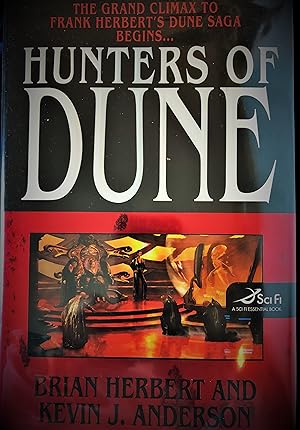 Imagen del vendedor de Hunters Of Dune a la venta por Bell's Books