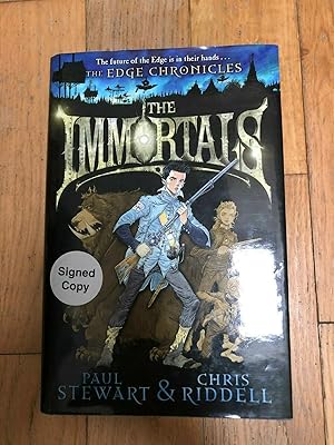 Image du vendeur pour THE IMMORTALS mis en vente par Happyfish Books