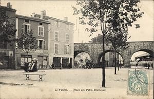 Seller image for Ansichtskarte / Postkarte Givors Rhne, Place des Petits Brotteaux for sale by akpool GmbH