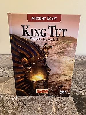 Image du vendeur pour King Tut: Secrets Revealed [Ancient Civilizations: Ancient Egypt Series # 19] [Includes DVD] mis en vente par Vero Beach Books