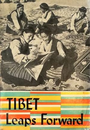 Immagine del venditore per Tibet Leaps Forward venduto da Libreria Tara