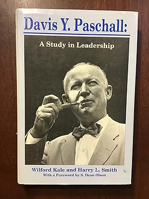 Bild des Verkufers fr Davis Y. Paschall: A Study in Leadership zum Verkauf von Shadetree Rare Books