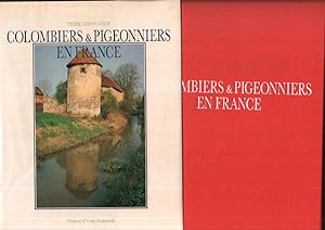 Bild des Verkufers fr Colombiers pigeonniers en France zum Verkauf von librairie philippe arnaiz