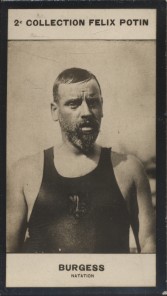 Photographie de la collection Félix Potin (4 x 7,5 cm) représentant : Edward Burgess, nageur. Déb...