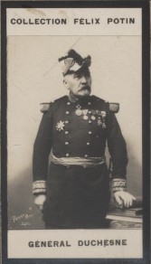 Bild des Verkufers fr Photographie de la collection Flix Potin (4 x 7,5 cm) reprsentant : Jacques Duchesne - Gnral. Dbut XXe. Vers 1900. zum Verkauf von Librairie Et Ctera (et caetera) - Sophie Rosire