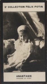 Photographie de la collection Félix Potin (4 x 7,5 cm) représentant : Anastasie-Nicolaiévna - Gra...