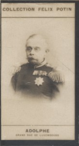 Photographie de la collection Félix Potin (4 x 7,5 cm) représentant : Adolphe - Grand Duc de Luxe...