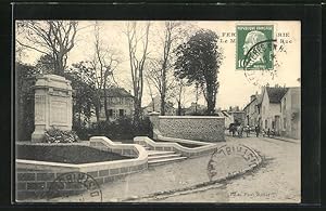 Carte postale Ferrieres-en-Brie, le Monument et Rue