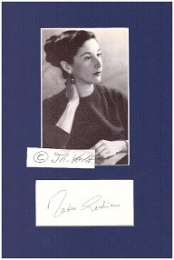 Seller image for NADINE GORDIMER (1923-2014) sdafrikanische Schriftstellerin , Literatur-Nobelpreis 1991 aufgrund der offenen und ironischen Art, mit der sie soziales Unrecht beschreibt for sale by Herbst-Auktionen