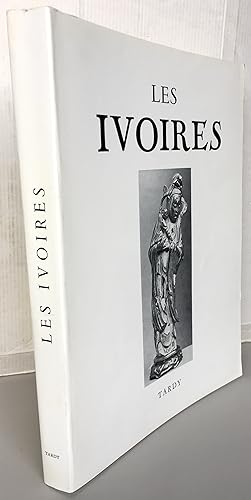 Imagen del vendedor de Les Ivoires Tome 2 : Antiquit, Islam, Inde, Chine, Japon, Afrique noire, rgions polaires, Amrique a la venta por Librairie Thot