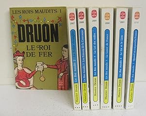 Bild des Verkufers fr Les Rois Maudits 1-7 (Le Roi De Fer / La Reine Etranglee / Les Poisons De La Couronne / La Loi Des Males / La Louve De France / le Lis Et Le Lion / Quand Un Roi Perd La France) zum Verkauf von The Book Junction