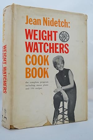 WEIGHT WATCHERS COOK BOOK (DJ is protected by a clear, acid-free mylar cover)