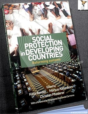 Imagen del vendedor de Social Protection in Developing Countries: Reforming Systems a la venta por BookLovers of Bath