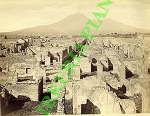 Pompei. Panorama dalle Mura.