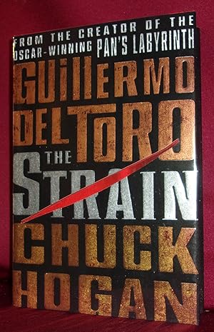 Immagine del venditore per THE STRAIN: Book 1 of The Strain Trilogy venduto da BOOKFELLOWS Fine Books, ABAA