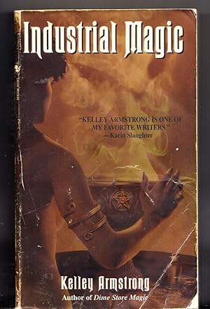 Bild des Verkufers fr Industrial Magic, Volume 4 (Women of the Otherworld) zum Verkauf von Adventures Underground