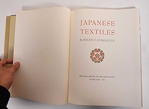 Bild des Verkufers fr Japanese Textiles zum Verkauf von Mullen Books, ABAA