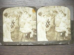 PHOTO STEREO ORIGINALE 1903 SCÈNE FEMMES COUP DE PIED