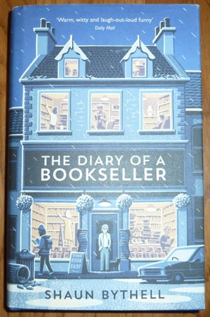 Imagen del vendedor de The Diary of a Bookseller (Signed) a la venta por Alpha 2 Omega Books BA
