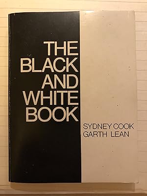 Imagen del vendedor de The Black and White Book a la venta por MHO - Collectors' Books