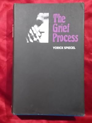 Imagen del vendedor de THE GRIEF PROCESS a la venta por Gage Postal Books